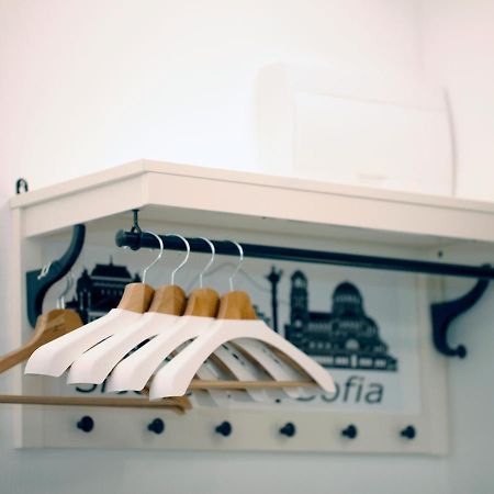 Sleep Over Sofia - Guest Rooms エクステリア 写真